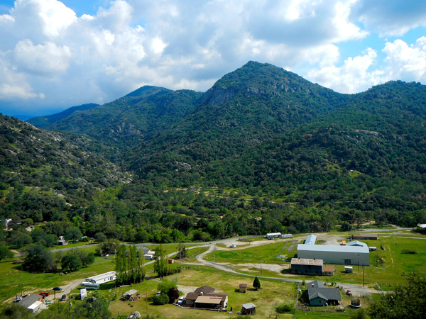 Tule River Indian Reservatin © Jessica Orozco
